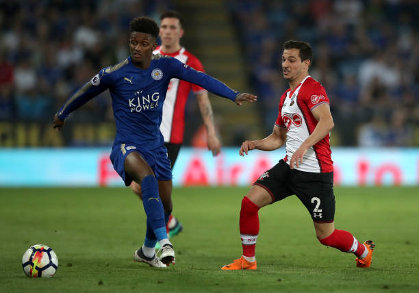 向平图斯伸 向平图斯伸